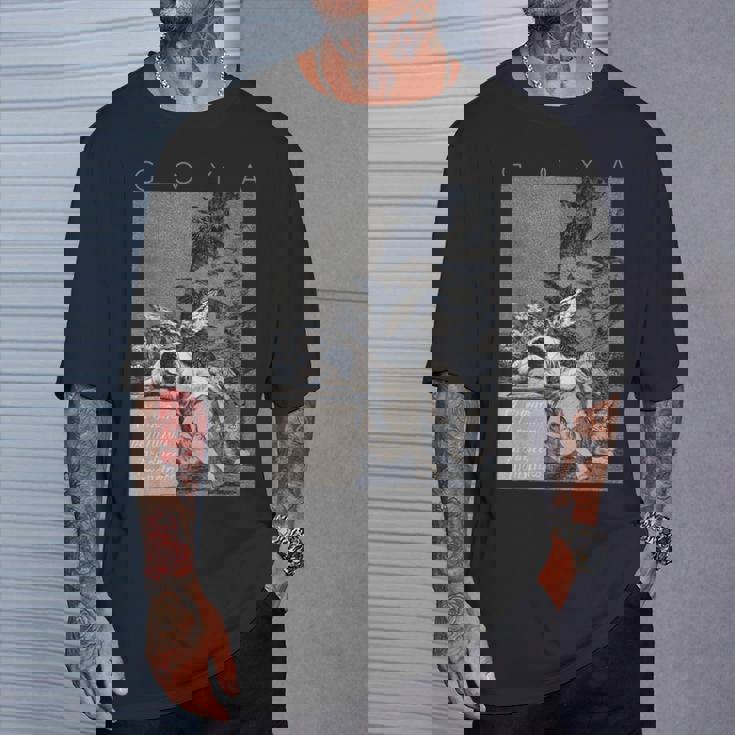 フランシスコ・ゴヤ 理性の眠りが怪物を生む Tシャツ 彼への贈り物