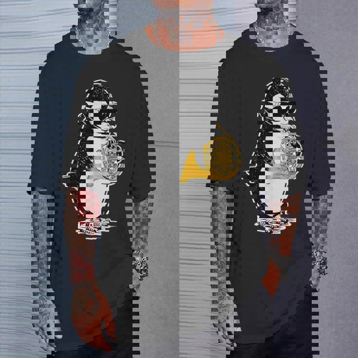 フレンチホルン奏者 ペンギン好き 音楽 フレンチホルン Tシャツ 彼への贈り物