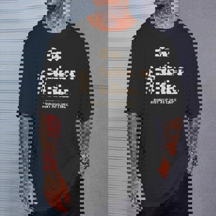 モンブランフランスgo Take A Hike レトロ Tシャツ 彼への贈り物