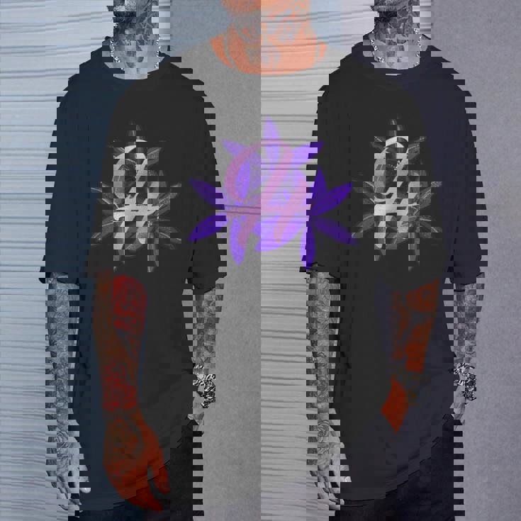 ライラック イニシャル H モノグラム パープル フローラル Tシャツ 彼への贈り物