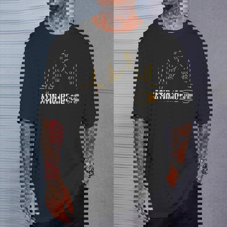 ラマダンカリーム断食モード断食イスラム教徒 Tシャツ 彼への贈り物