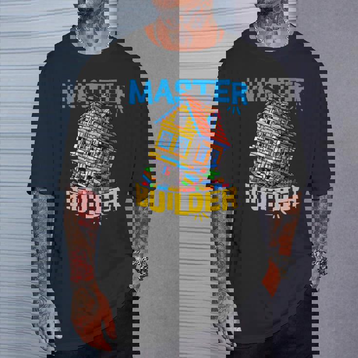 レゴのレンガ造りマスタービルダー面白い曲がった家。 長袖tシャツ Tシャツ 彼への贈り物