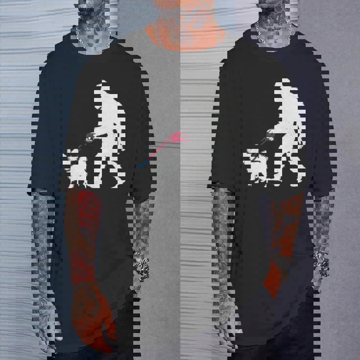 レトロ ビッグフット ウォーキング パピヨン 犬 面白い サスカッチ 長袖tシャツ Tシャツ 彼への贈り物