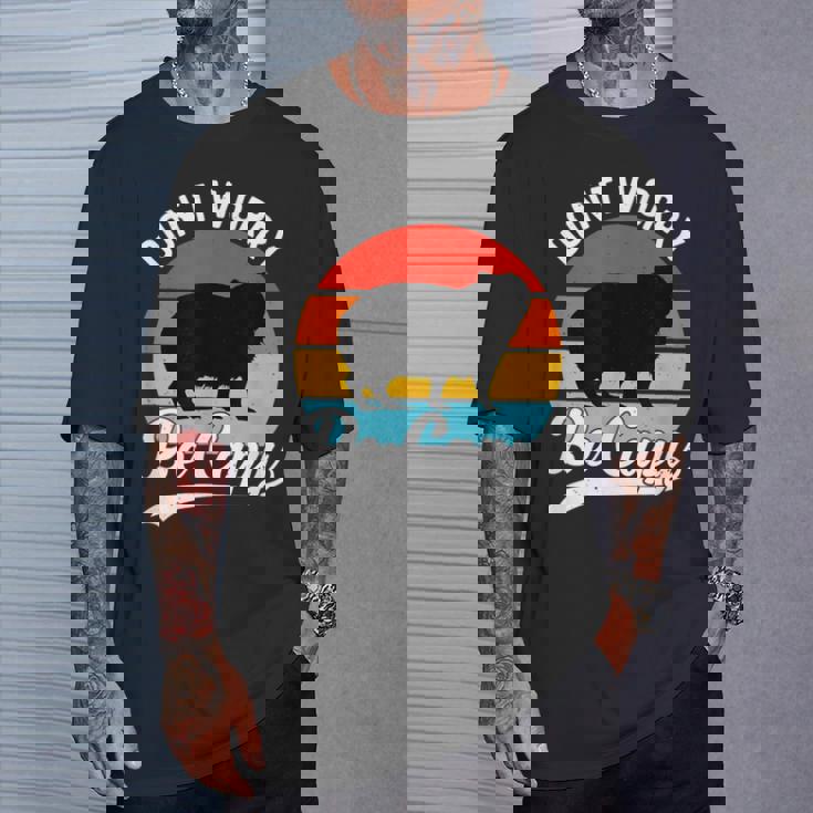 レトロ 面白い カピバラ Don't Worry Be Capy Tシャツ 彼への贈り物