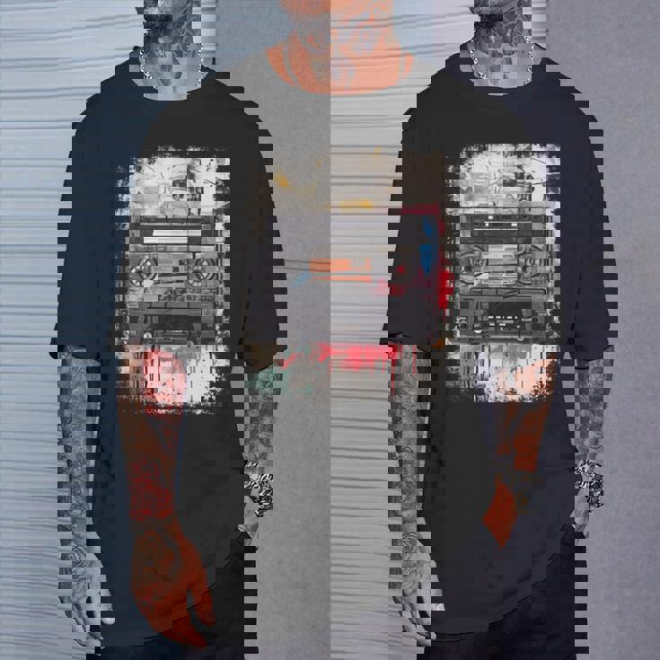 レトロスタイル オールドスクールミュージックテープ カセット ヴィンテージ ミックステープ 長袖tシャツ Tシャツ 彼への贈り物