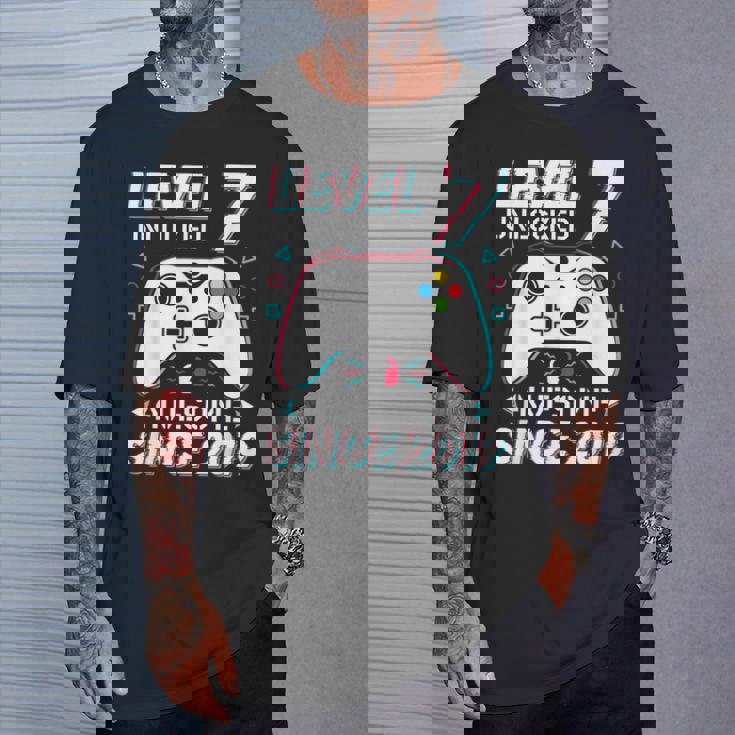 レベル 7 アンロック ビデオゲーム 7歳の誕生日 7歳の男の子 Tシャツ 彼への贈り物