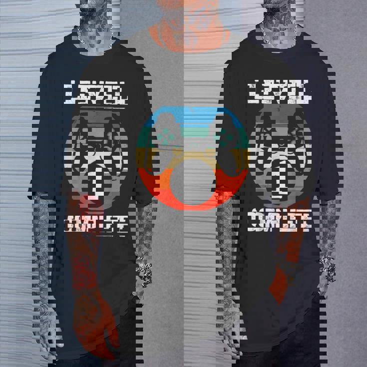 レベル1 結婚1周年記念ギフト 彼への完全ギフト Tシャツ 彼への贈り物