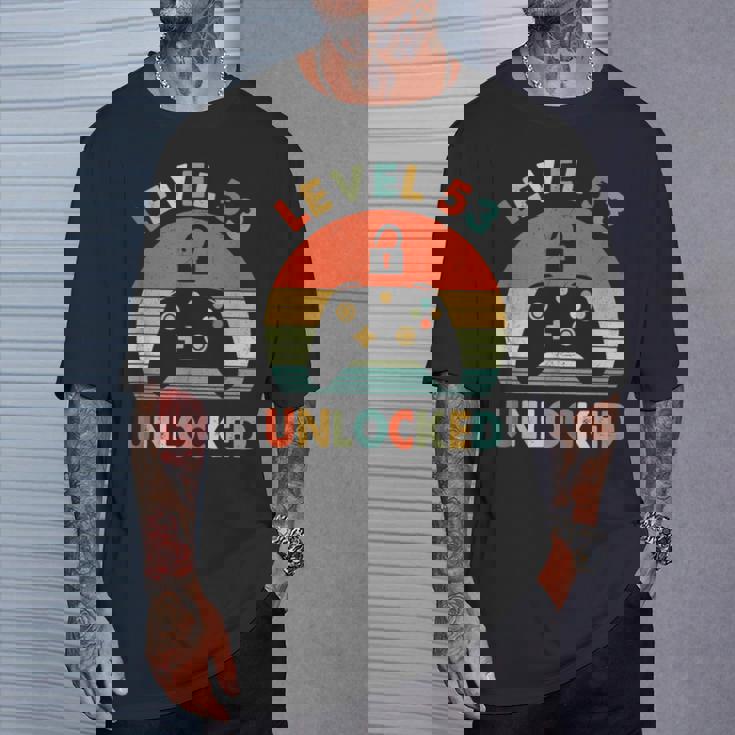 レベル53アンロック ヴィンテージ 53歳の誕生日ゲーマー 面白いゲーム Tシャツ 彼への贈り物