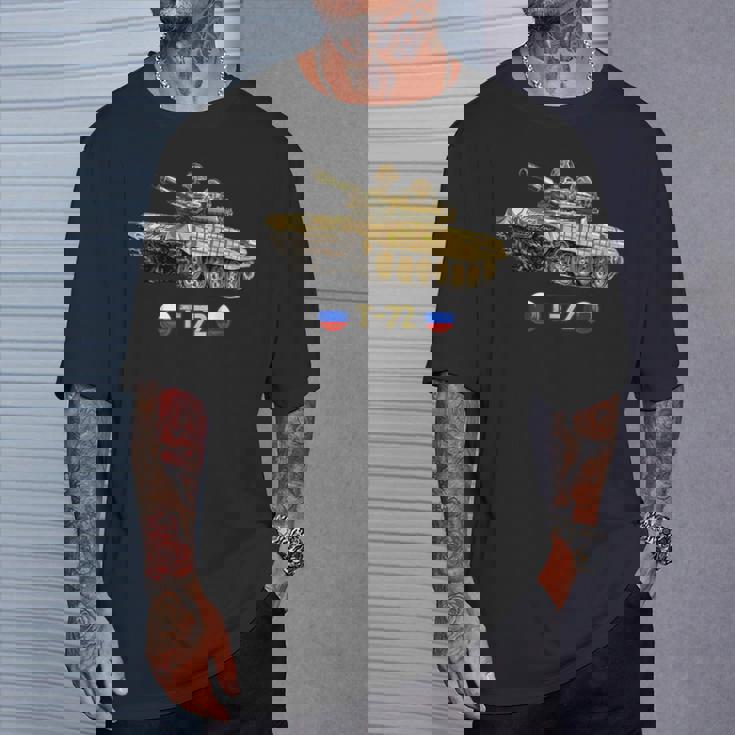 ロシア軍冷戦時代の主戦闘戦車t-72 Tシャツ 彼への贈り物