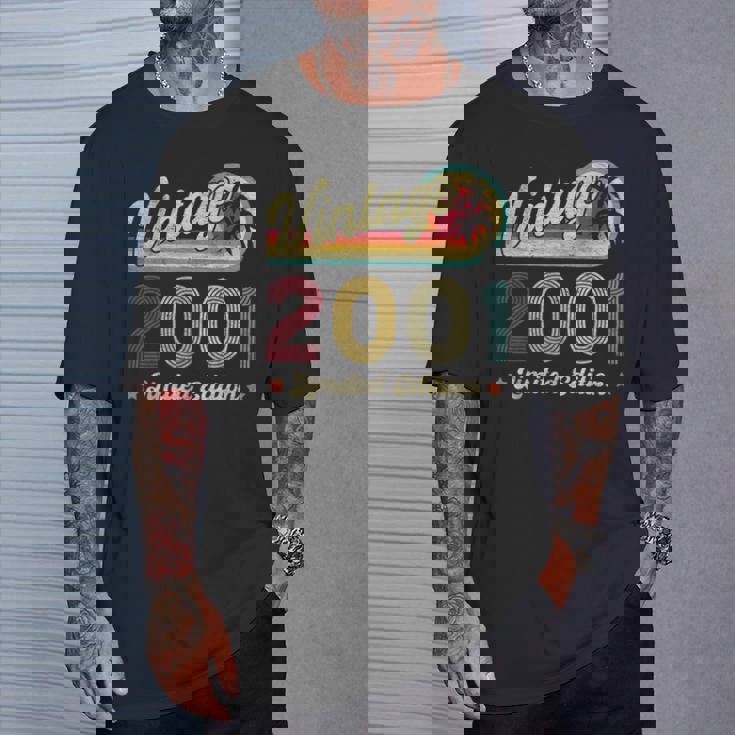 ヴィンテージ 2001 25歳の誕生日プレゼント 男性 女性 25歳 Tシャツ 彼への贈り物