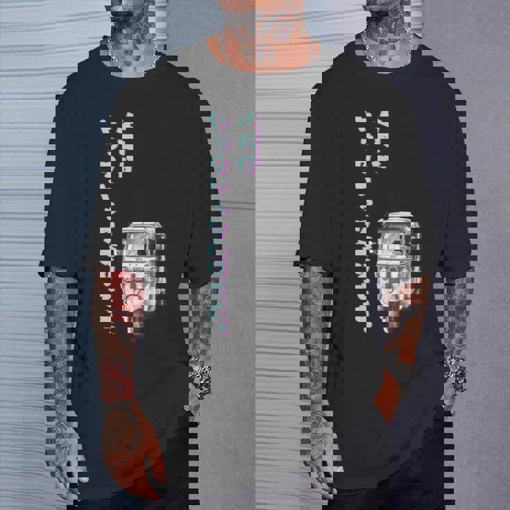 上司がトゥクトゥク乗りです ユーモアデザイン Tシャツ 彼への贈り物