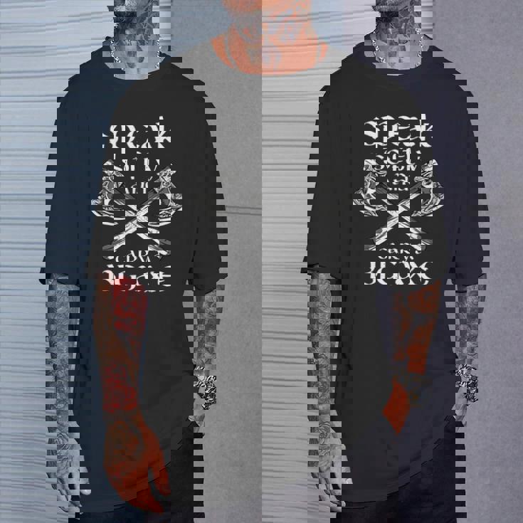 北欧戦士 衣装 バイキング 文化 バイキング 斧 北欧神話 長袖tシャツ Tシャツ 彼への贈り物