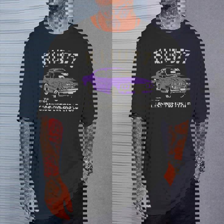 喜寿祝い 車好き お父さん 男性 クラシックカー 77歳 Classic Never Gets Old 長袖tシャツ Tシャツ 彼への贈り物