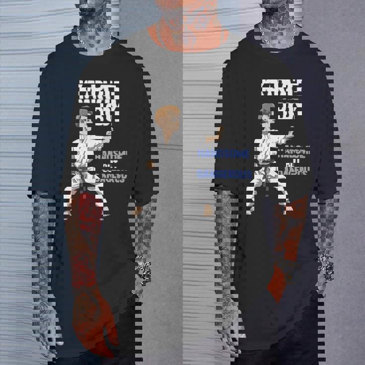 少年空手 キッズ空手ファイター格闘技 長袖tシャツ Tシャツ 彼への贈り物