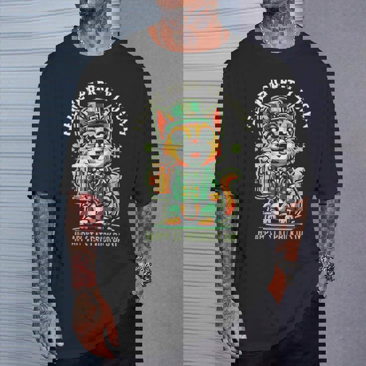 猫のパーティラッキー：セント・パトリックス・デーの猫愛好家たち Tシャツ 彼への贈り物