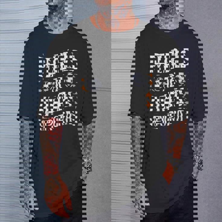 真珠はいつもふさわしい。ジャッキー・ケネディ Tシャツ 彼への贈り物