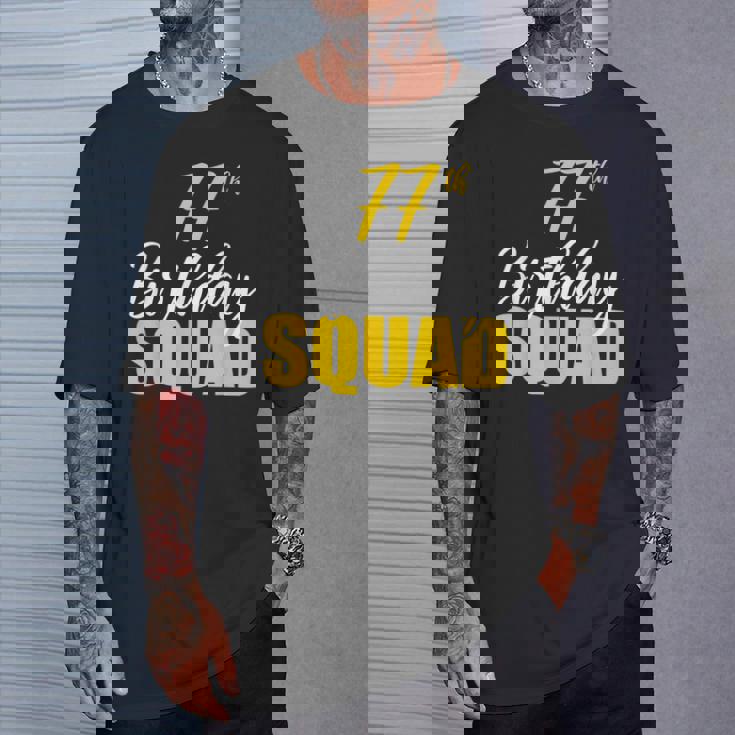 第77回ハッピーバースデーチームパーティーバースデーファミリーグループ Tシャツ 彼への贈り物