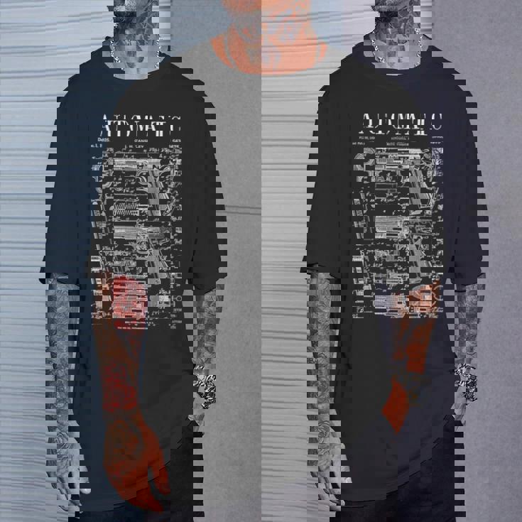 自動ピストル 拳銃 銃器 ヴィンテージガン 特許プリント Tシャツ 彼への贈り物