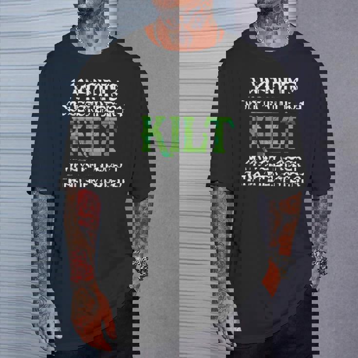 メンズ 面白いタータンスカート キルトの言葉 男性用 Tシャツ 彼への贈り物