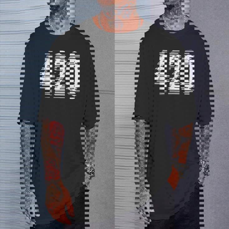 面白いマリファナ-目の錯覚 420 Tシャツ 彼への贈り物