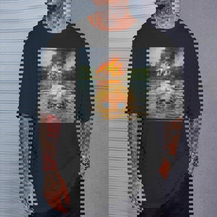 面白い人形の顔の服 ミーム 女性 男性 ヴィンテージ 水泳 Tシャツ 彼への贈り物