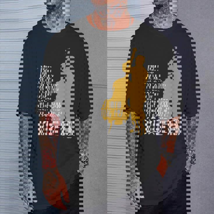 頭の中でコントラバスを思い浮かべます Tシャツ 彼への贈り物