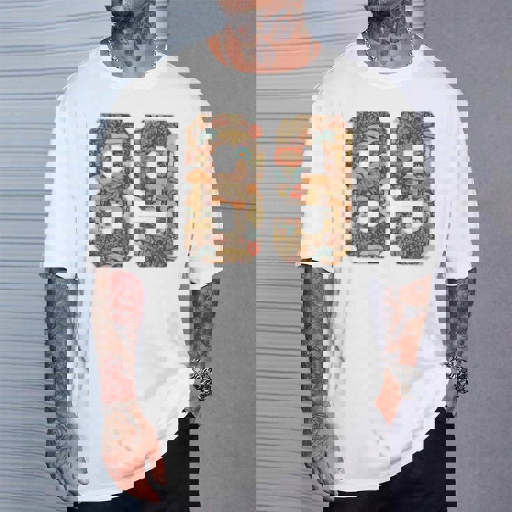 89 ナンバー コテージコア マッシュルーム レトロ フラワー裏側に Tシャツ 彼への贈り物