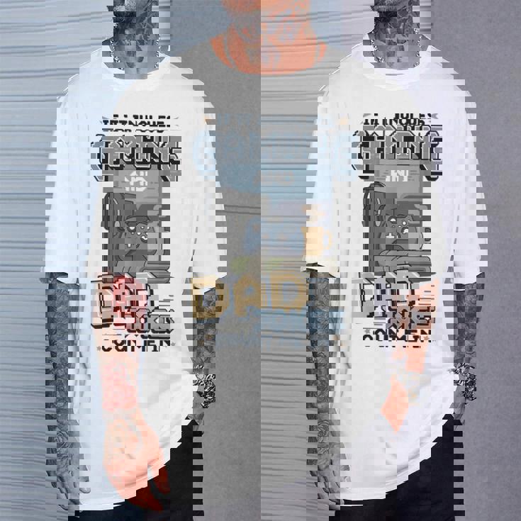 Gaming And Dad Jokes 面白い レトロ ゲーマー 父 しゃれ Tシャツ 彼への贈り物