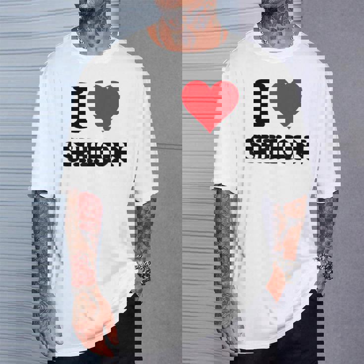 I Hearthion ファーストネーム I Love パーソナライズ Tシャツ 彼への贈り物