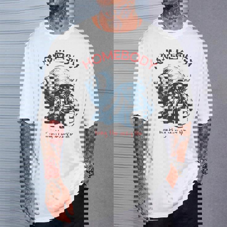 Homebody 居心地の良い生活 面白いヤドカリとコーヒー Tシャツ 彼への贈り物