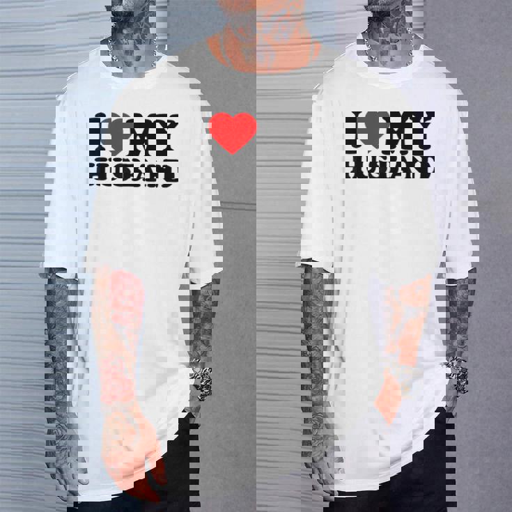 I Love My Husband I Heart My Husbandalentines Day Tシャツ 彼への贈り物