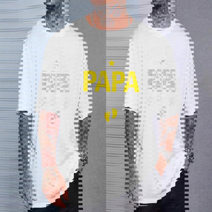 メンズ Promoted To Papa Est 2027Oon To Be Dad Tシャツ 彼への贈り物