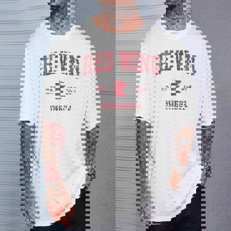 Red Wing ミネソタ Mn ビンテージ スポーツデザイン レッドプリント Tシャツ 彼への贈り物