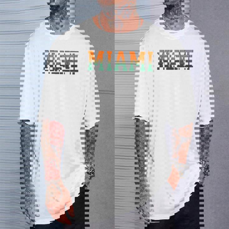 Retro Miamiintage Classic Miami Tシャツ 彼への贈り物