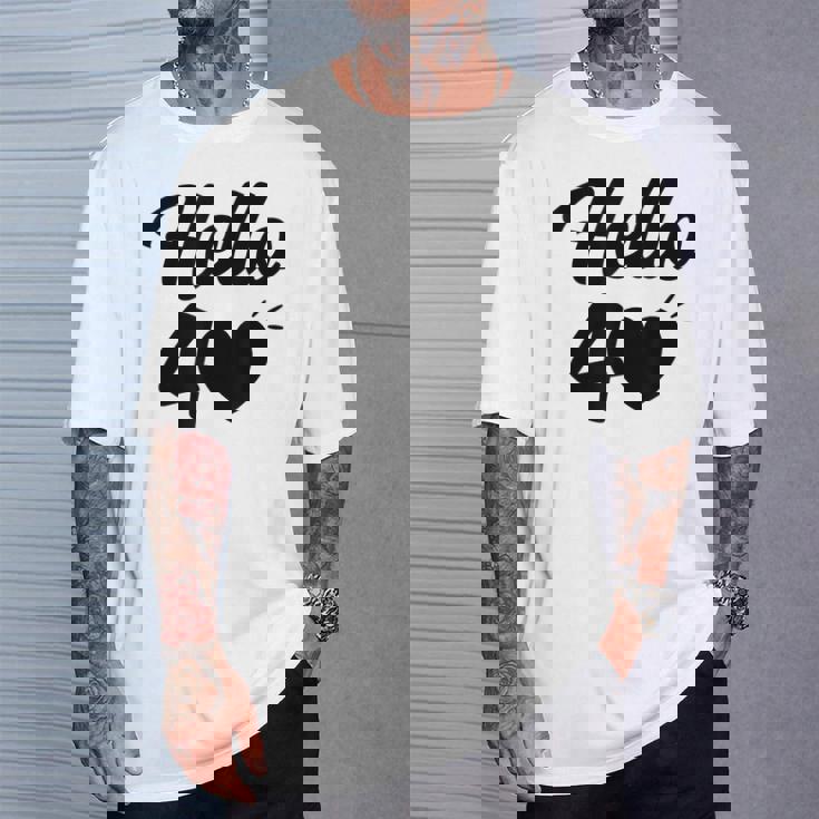 こんにちは40歳 40歳 40歳 誕生日 四十歳 母 Tシャツ 彼への贈り物