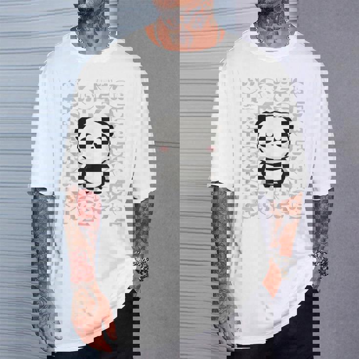 やさしく目立つパンダ ほっこり癒しのパンダイラスト Tシャツ 彼への贈り物