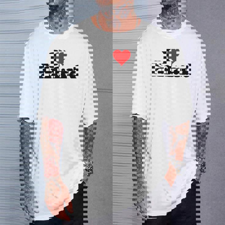 アイラブハートフィンランド Tシャツ 彼への贈り物