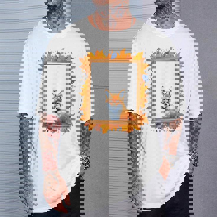 キツネ アニマル柄 モチーフ 紅葉 イラスト 自然 狐 Tシャツ 彼への贈り物