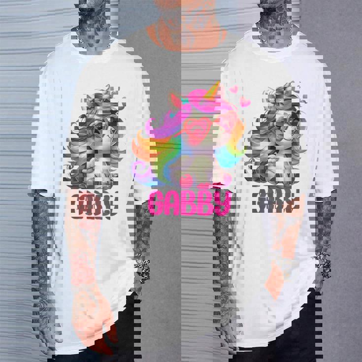 ギャビーユニコーン 名前入りデザイン Tシャツ 彼への贈り物