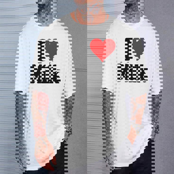 ハートミルクが大好き Tシャツ 彼への贈り物