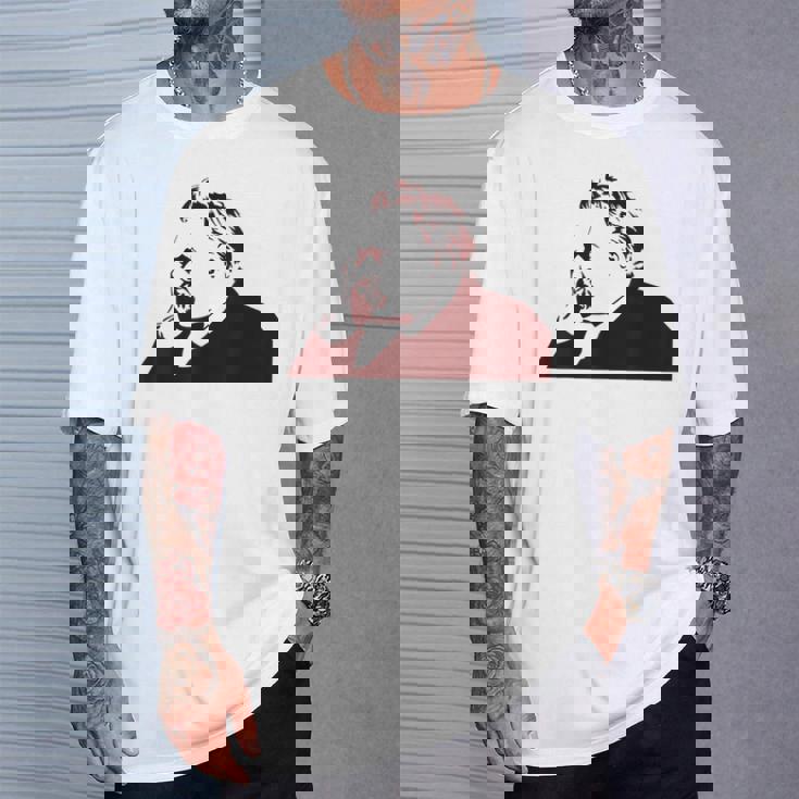 フリードリヒ・ニーチェステンシル Tシャツ 彼への贈り物