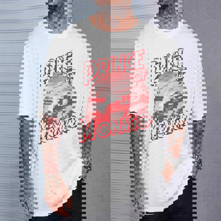 プリンス・オブ・モナコ 16 ミニマリスト レーシングの背景 Tシャツ 彼への贈り物