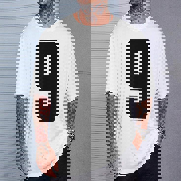 番号9 ナインスポーツジャージ 誕生日年齢 ラッキーナンバーブラック Tシャツ 彼への贈り物