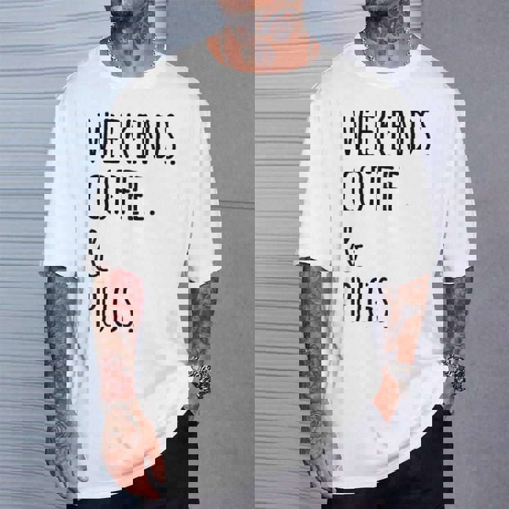 週末コーヒーパグ犬 Tシャツ 彼への贈り物