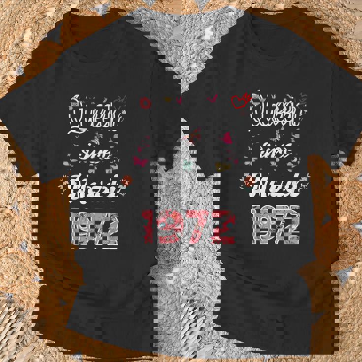 1972年3月より女王 花 1972年3月の誕生日 Tシャツ 高齢者への贈り物