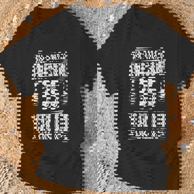 35歳の誕生日プレゼントは私に35年かかりました 良い 面白い 35歳 Tシャツ 高齢者への贈り物