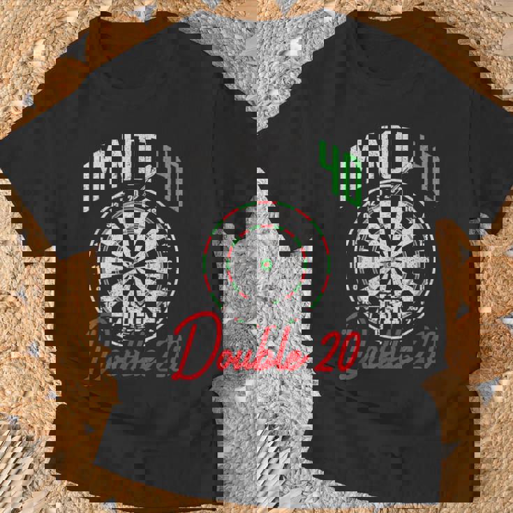 40歳の誕生日ダーツプレーヤー 40歳ダーツ Tシャツ 高齢者への贈り物