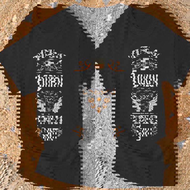 This Is My Bourbonテイスティングウイスキー愛好家へのギフト。 長袖tシャツ Tシャツ 高齢者への贈り物