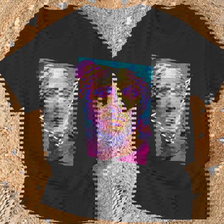 Glitchedenustatueaporwave Tシャツ 高齢者への贈り物