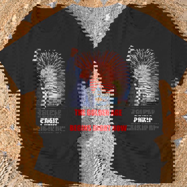 The Golden Age Of America Begins – Trump Inaugurationpeech Tシャツ 高齢者への贈り物